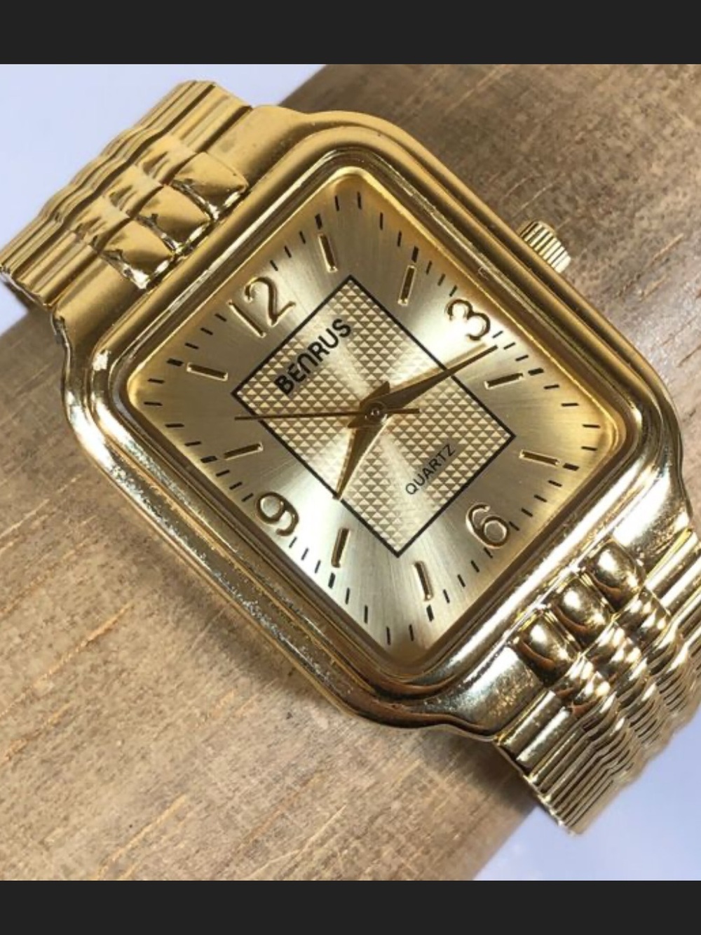 VTG Benrus Men Watch Quartz NOS Case/Papers Gold-tone Dial BN201M NIB Stretch